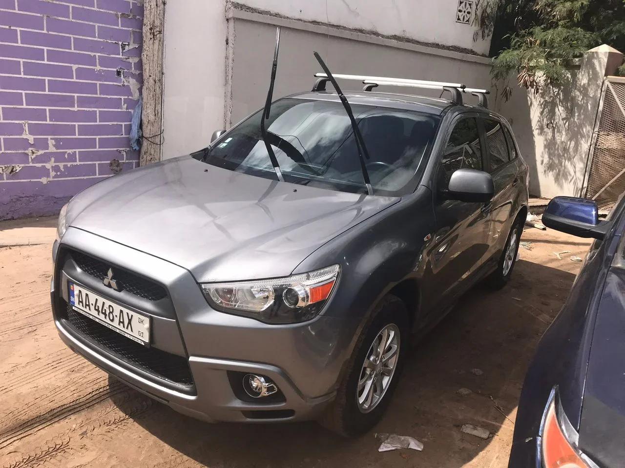 Mitsubishi RVR